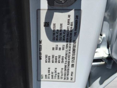 Used 2021 Tesla Model 3 Standard Range Plus RWD image 25