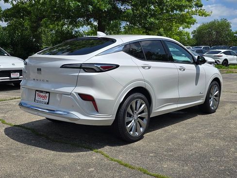 New 2026 Buick Envista Avenir FWD image 7