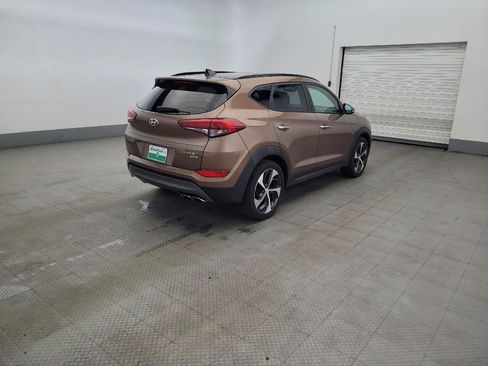 Used 2016 Hyundai Tucson Limited w/ Option Group 03 AWD/4WD image 9
