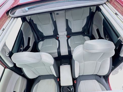 Used 2021 Subaru Forester Premium image 14