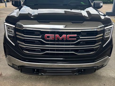 Certified 2025 GMC Sierra 1500 SLT w/ SLT Premium Package AWD/4WD image 2
