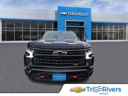Used 2024 Chevrolet Silverado 1500 LT Trail Boss AWD/4WD image 8