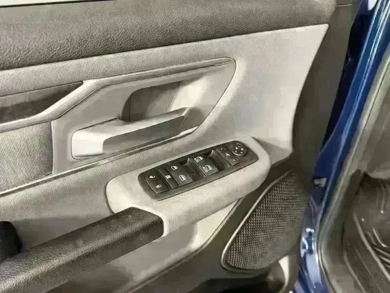 Used 2019 RAM 1500 Big Horn AWD/4WD image 34