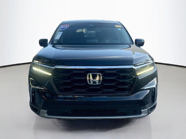 Used 2023 Honda Pilot EX-L image 3