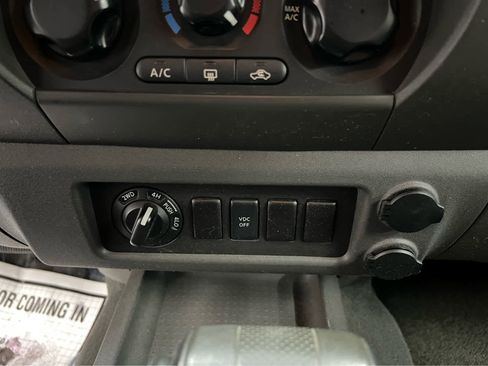 Used 2007 Nissan Xterra S w/ Tow Pkg image 22