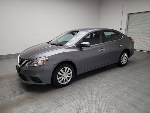 Used 2018 Nissan Sentra S FWD image 2