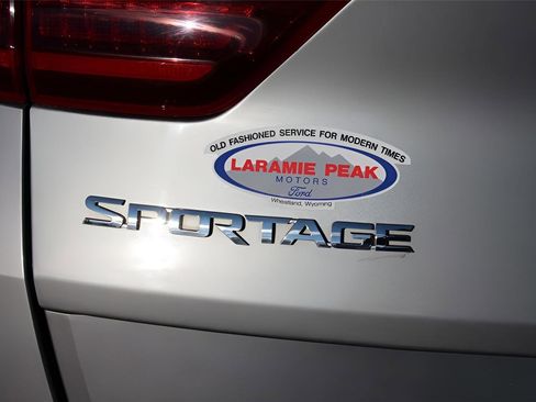 Used 2020 Kia Sportage SX image 31