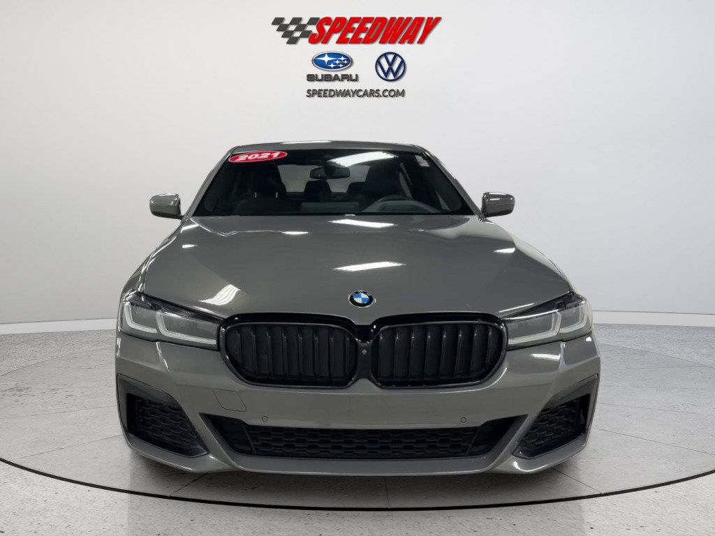 Used 2021 BMW 530i xDrive w/ M Sport Package AWD/4WD image 13