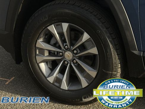 New 2026 Chevrolet Equinox LT w/ Convenience Package II image 31