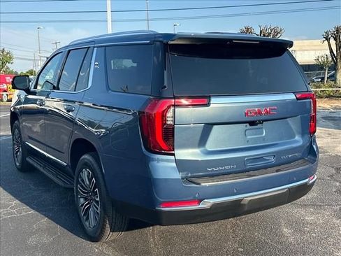 New 2026 GMC Yukon Elevation w/ Elevation Premium Package AWD/4WD image 8