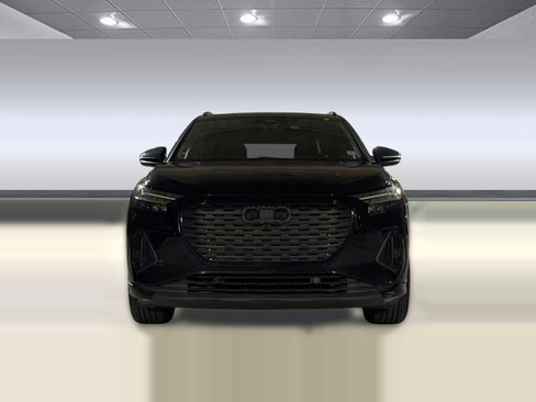 Used 2022 Audi Q4 e-tron Prestige AWD/4WD image 6