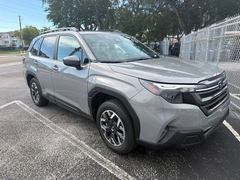 Used 2026 Subaru Forester Premium AWD/4WD image 1