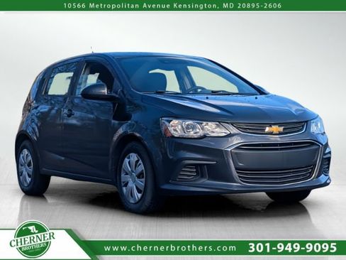 Used 2019 Chevrolet Sonic LT image 1