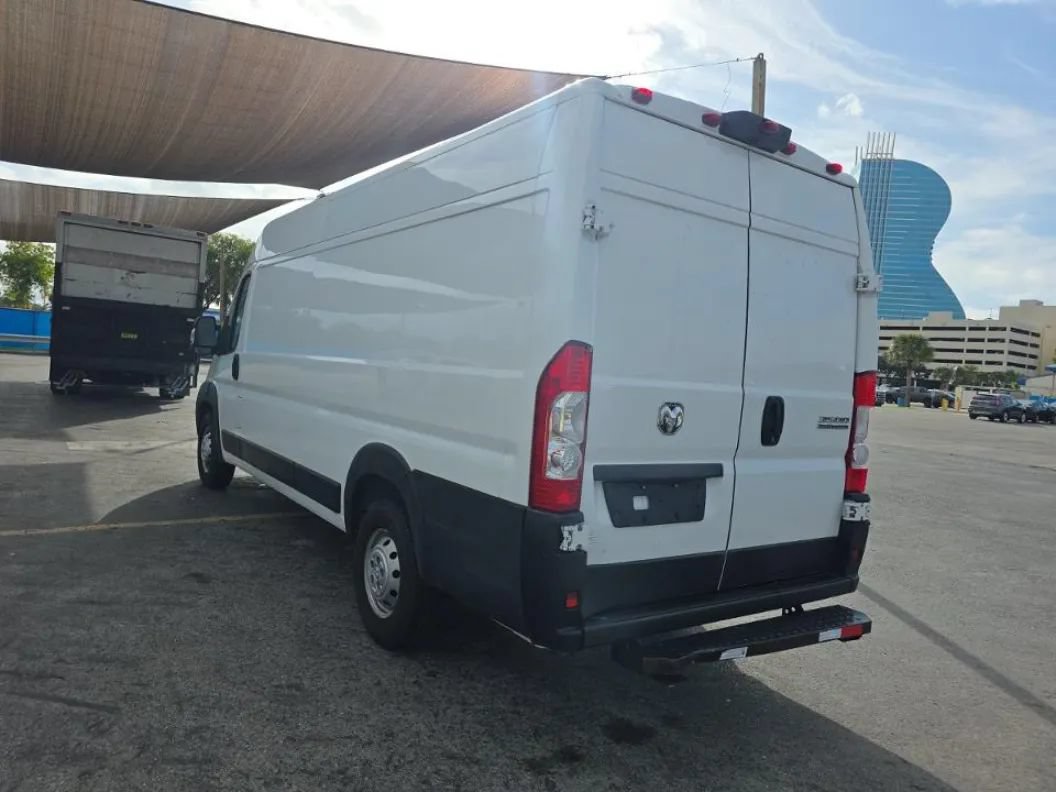 Used 2023 RAM ProMaster 3500 w/ Driver Convenience Group FWD image 2