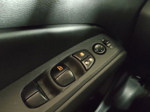 Used 2023 Nissan Altima 2.5 S FWD image 27