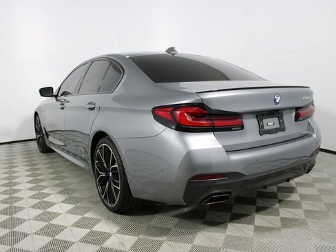 Used 2023 BMW 530e w/ M Sport Package image 42