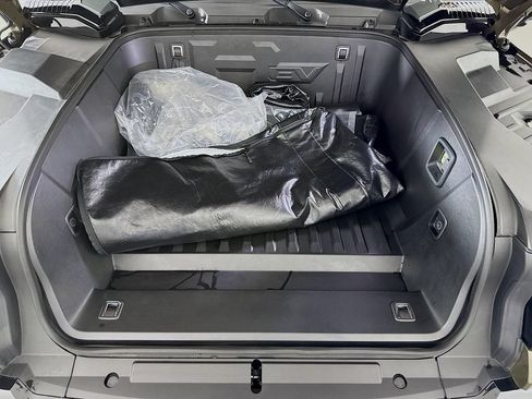 Used 2025 GMC Hummer EV 2X AWD/4WD image 30