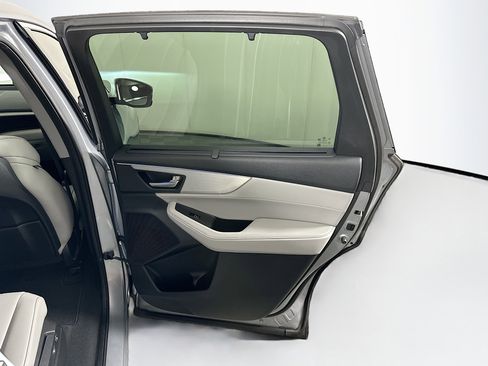 Used 2023 Acura MDX SH-AWD w/ Technology Package image 32