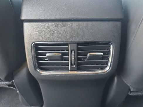 Used 2018 MAZDA CX-5 Touring w/ Preferred Equipment Package FWD image 45