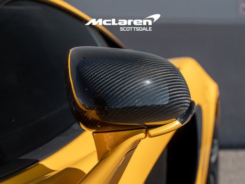 Used 2017 McLaren 570S Coupe RWD image 22