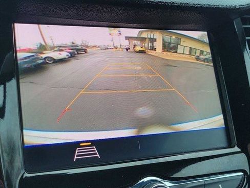 Used 2021 Chevrolet Trax LT w/ Redline Edition image 27