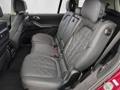 Used 2025 BMW X7 xDrive40i w/ Parking Assistance Package AWD/4WD image 20