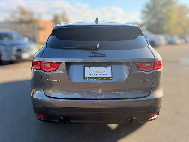 Used 2018 Jaguar F-PACE Prestige AWD/4WD image 6
