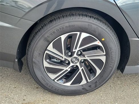 New 2026 Hyundai Sonata Blue image 22