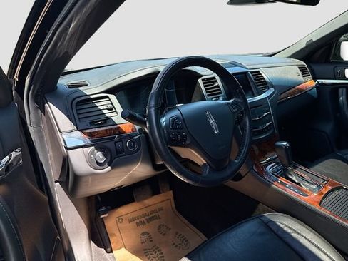 Used 2016 Lincoln MKS AWD w/ Equipment Group 201A image 9