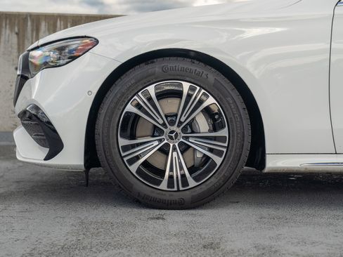 Certified 2025 Mercedes-Benz E 350 4MATIC Sedan image 10