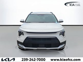 New 2026 Kia Niro EX w/ EX Premium Package FWD video 2