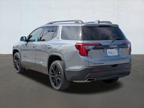 Used 2022 GMC Acadia SLE w/ Driver Convenience Package image 3