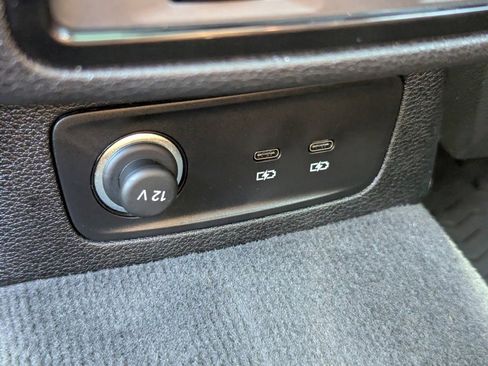 Used 2024 Audi Q3 2.0T Premium Plus image 28