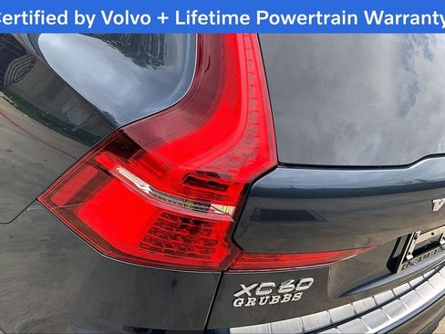 Used 2024 Volvo XC60 B5 Plus w/ Protection Package Premier image 39