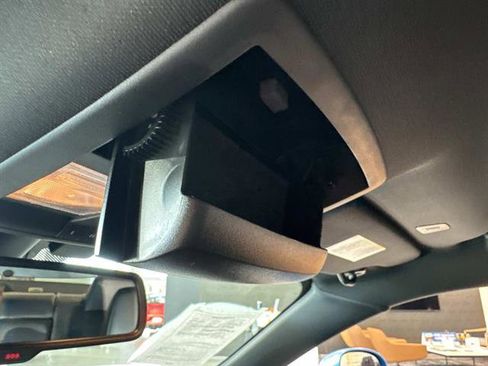 Used 2023 Dodge Challenger R/T w/ Plus Package image 15