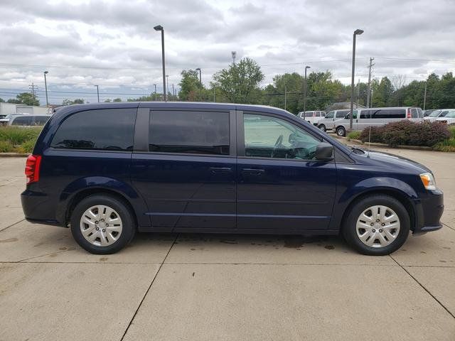 Used 2016 Dodge Grand Caravan SE w/ Quick Order Package 29E SE FWD image 4