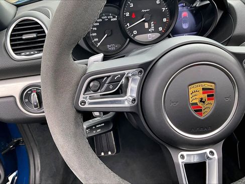 Used 2022 Porsche 718 Boxster Spyder image 22