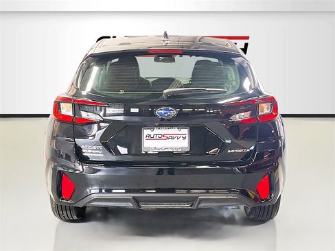 Used 2025 Subaru Impreza 2.0i image 6