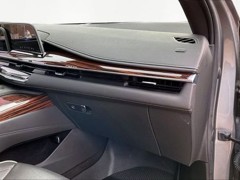 Used 2021 Cadillac Escalade Premium Luxury w/ Driver Assist Tech Package image 19