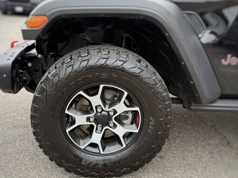 Used 2022 Jeep Wrangler Unlimited Rubicon w/ Steel Bumper Group image 19