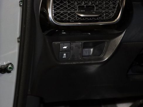 Certified 2025 Acura ADX A-Spec image 24