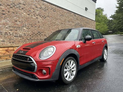 Used 2016 MINI Cooper Clubman S FWD image 1