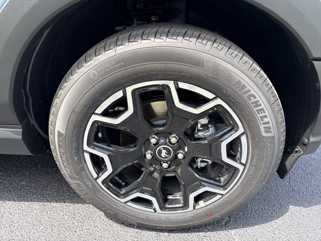 New 2026 Ford Bronco Sport Outer Banks w/ Outer Banks Tech Package+ AWD/4WD image 11