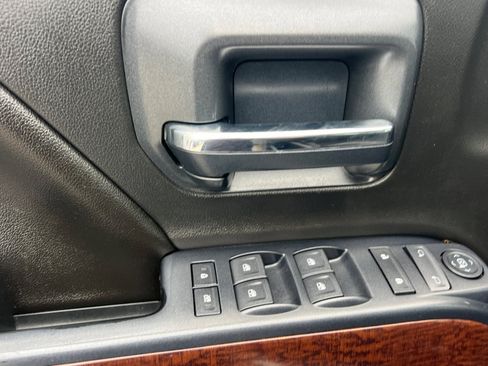 Used 2015 GMC Sierra 2500 SLE image 8