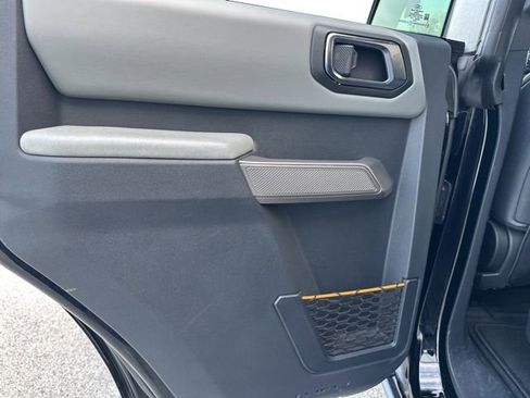 Used 2022 Ford Bronco Badlands image 60