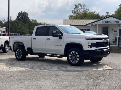Used 2024 Chevrolet Silverado 2500 Custom w/ Custom Value Package