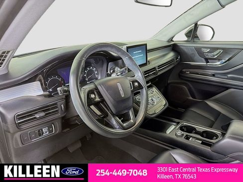 Used 2021 Lincoln Corsair FWD w/ Convenience Package image 10