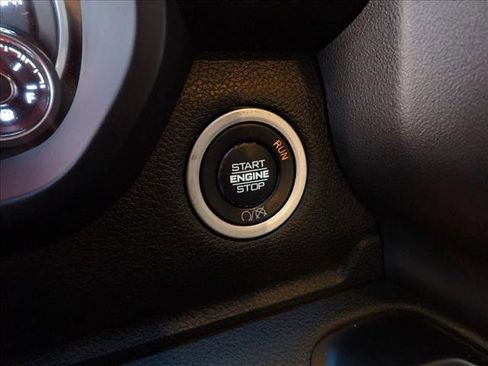 Used 2022 RAM 2500 Big Horn image 18