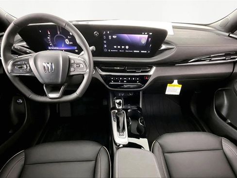 New 2026 Buick Envista Avenir image 6