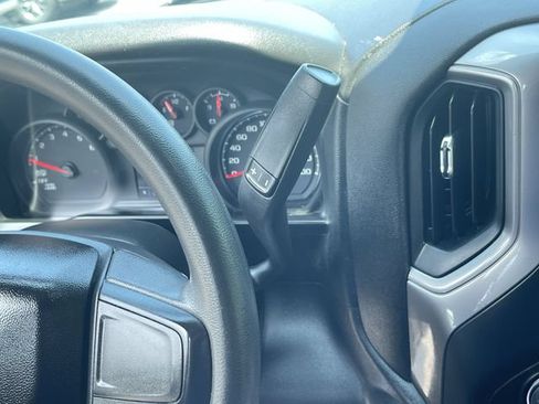 Used 2023 Chevrolet Silverado 1500 Custom AWD/4WD image 15